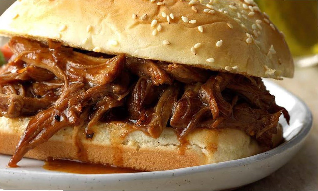 Pulled Pork Poboy